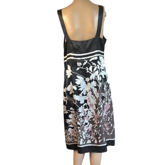 RW & CO dress, halter ,sateen,shiny ,empire waist ,size  10 .Black floral artsy. - Picture 17 of 17